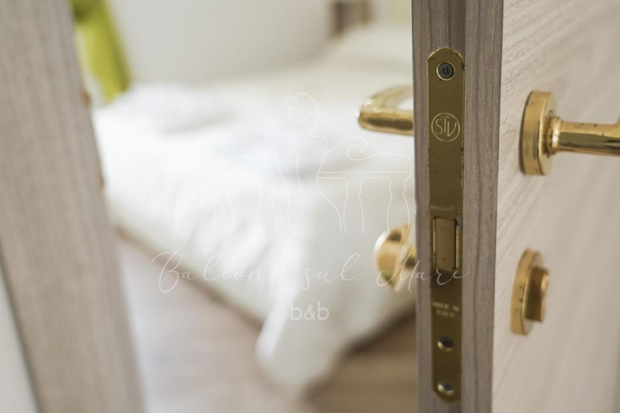 Balconi Sul Mare Bed and Breakfast Otranto Eksteriør billede