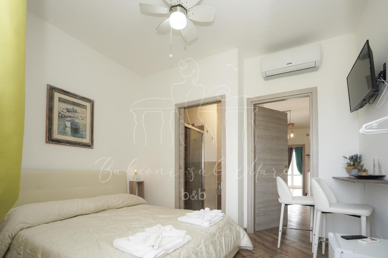 Balconi Sul Mare Bed and Breakfast Otranto Eksteriør billede